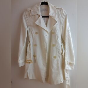 Women's trench coat NWOT SMALL
